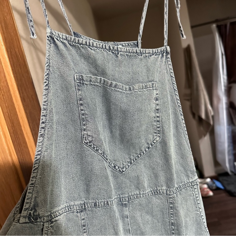 En Creme Light Wash Denim Maxi Apron Dress